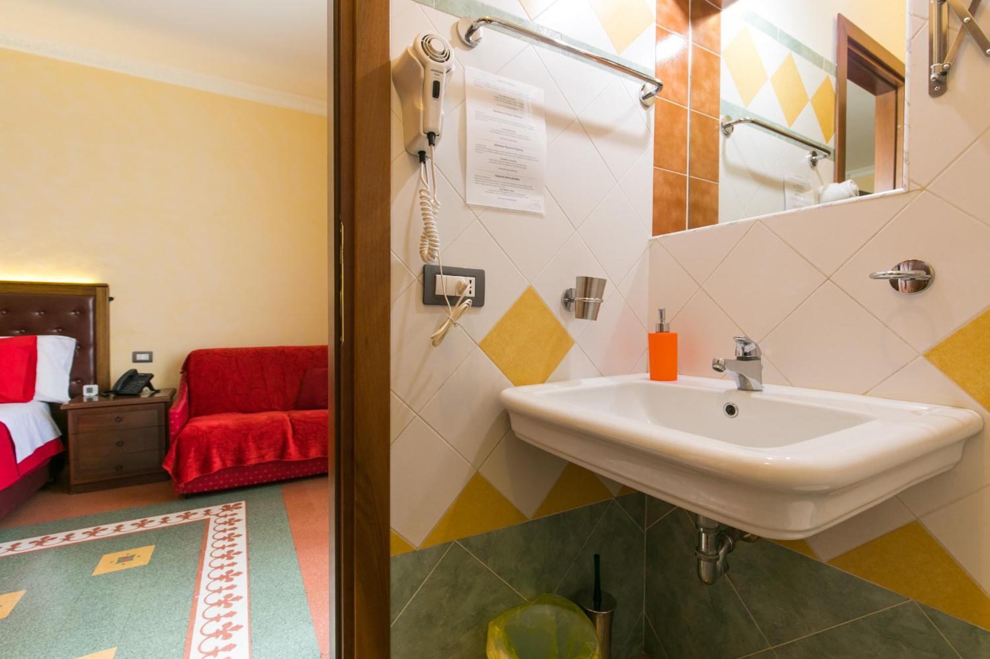 Anthony Guesthouse Rome Exterior photo