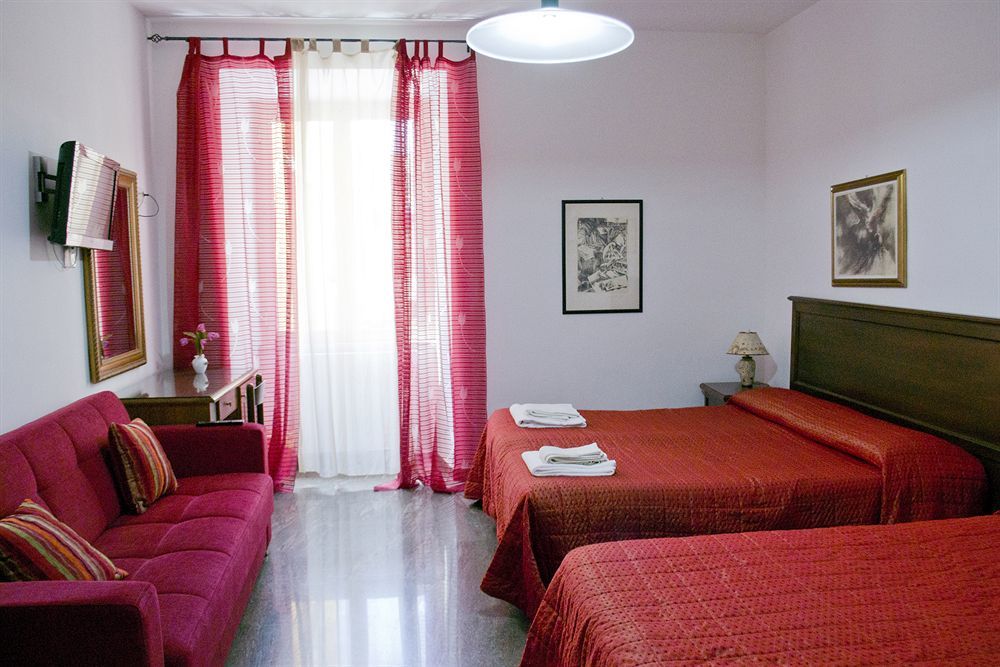 Anthony Guesthouse Rome Exterior photo