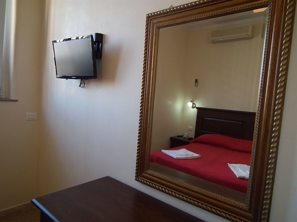 Anthony Guesthouse Rome Exterior photo
